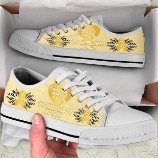 Proud Mom Of Childhood Cancer Warrior Low Top Shoes